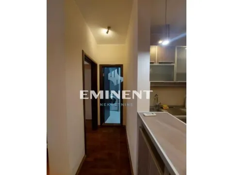 Rent, three bedroom apartment, 90m², Vračar Sve Podlokacije, Beograd - image 4