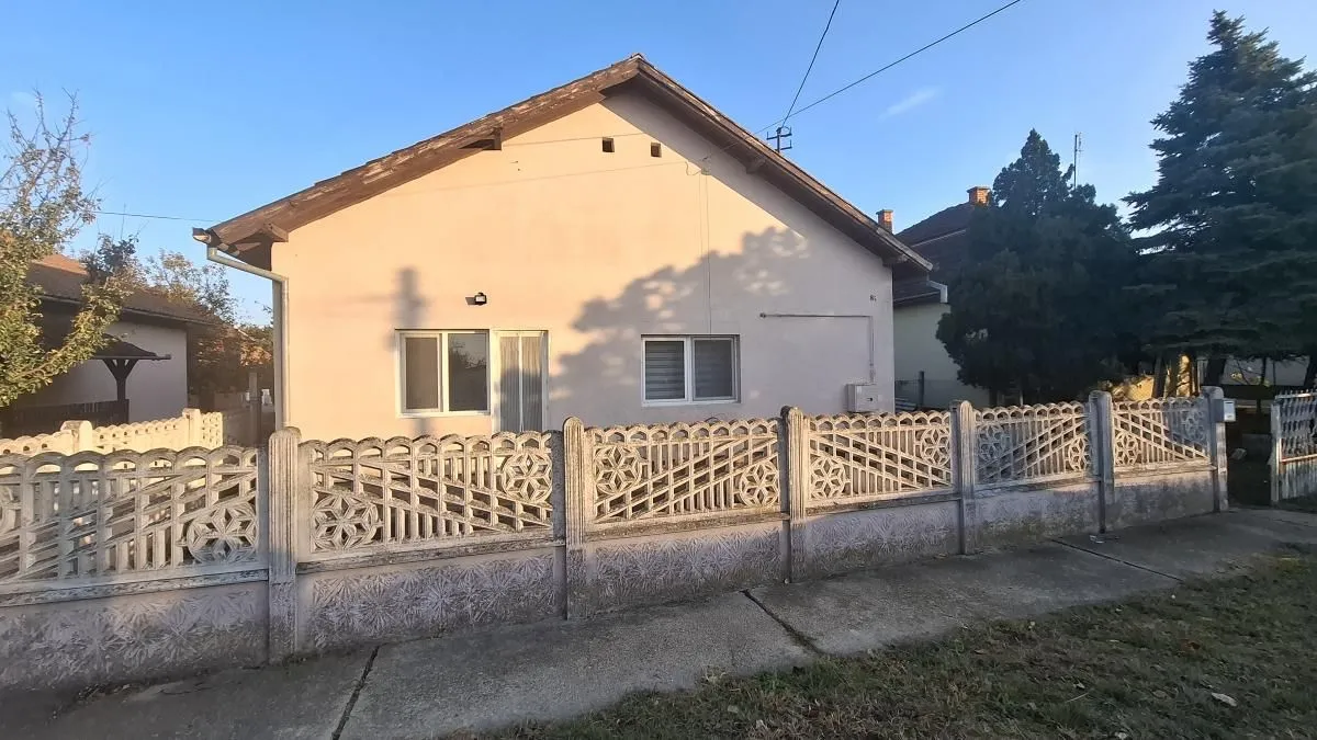 Prodaja, kuća, 162m², Bečej, Novi Sad