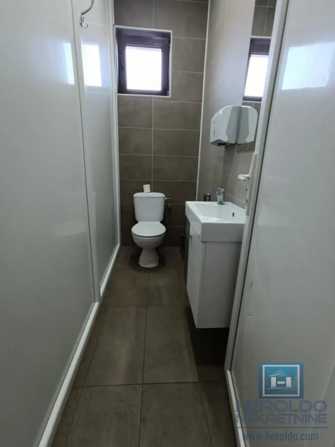 Sale, office space, 300m², Centar, Jagodina