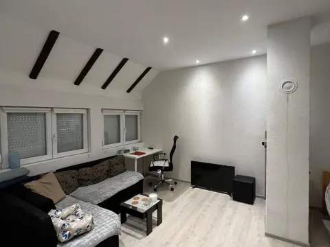 Prodaja, kuća, 78m², Čortanovci, Inđija - image 10