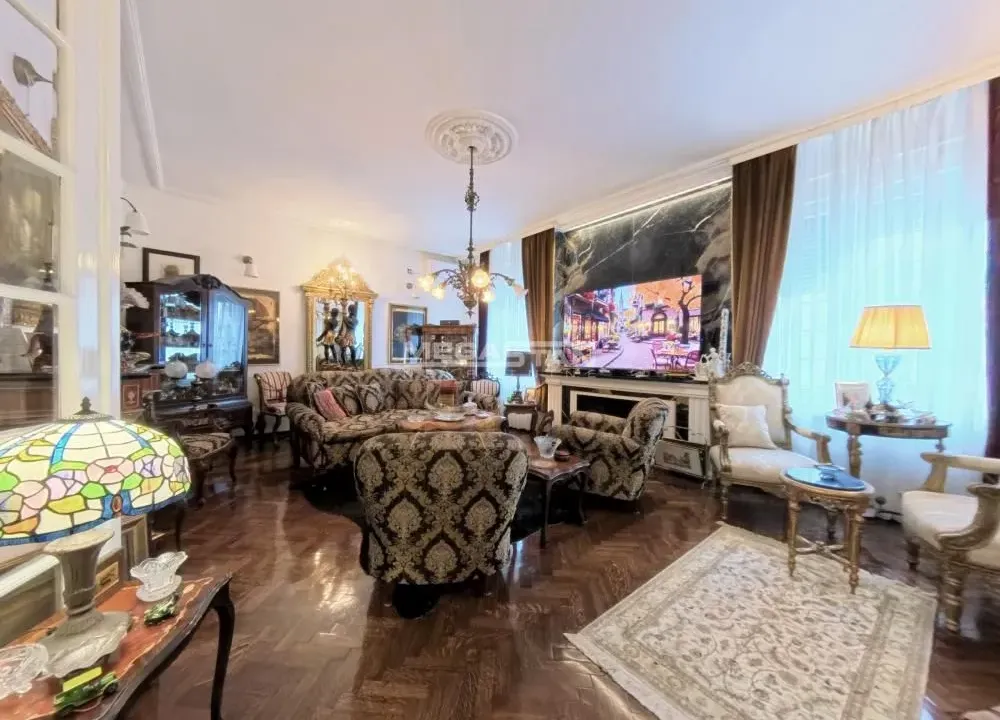 Prodaja, trosoban stan, 108m², Tašmajdan, Palilula Sve Podlokacije