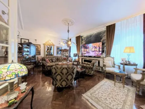 Sale, three bedroom apartment, 108m², Tašmajdan, Palilula Sve Podlokacije