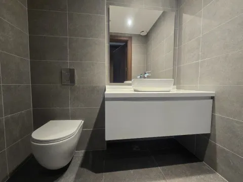 Izdavanje, poslovni prostor, 2542m², Centar, Podgorica - image 15