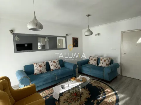 Izdavanje, kuća, 150m², Masline, Podgorica - image 4