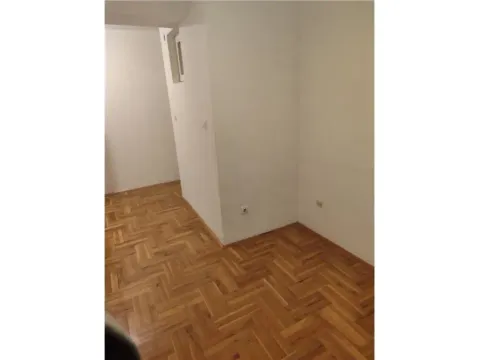 Sale, two bedroom apartment, 66m², Niš, Srbija - image 10