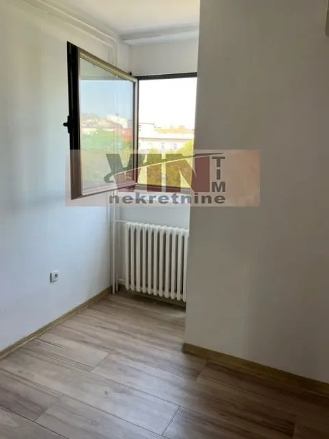 Sale, three bedroom apartment, 76m², Savski Venac, Beograd