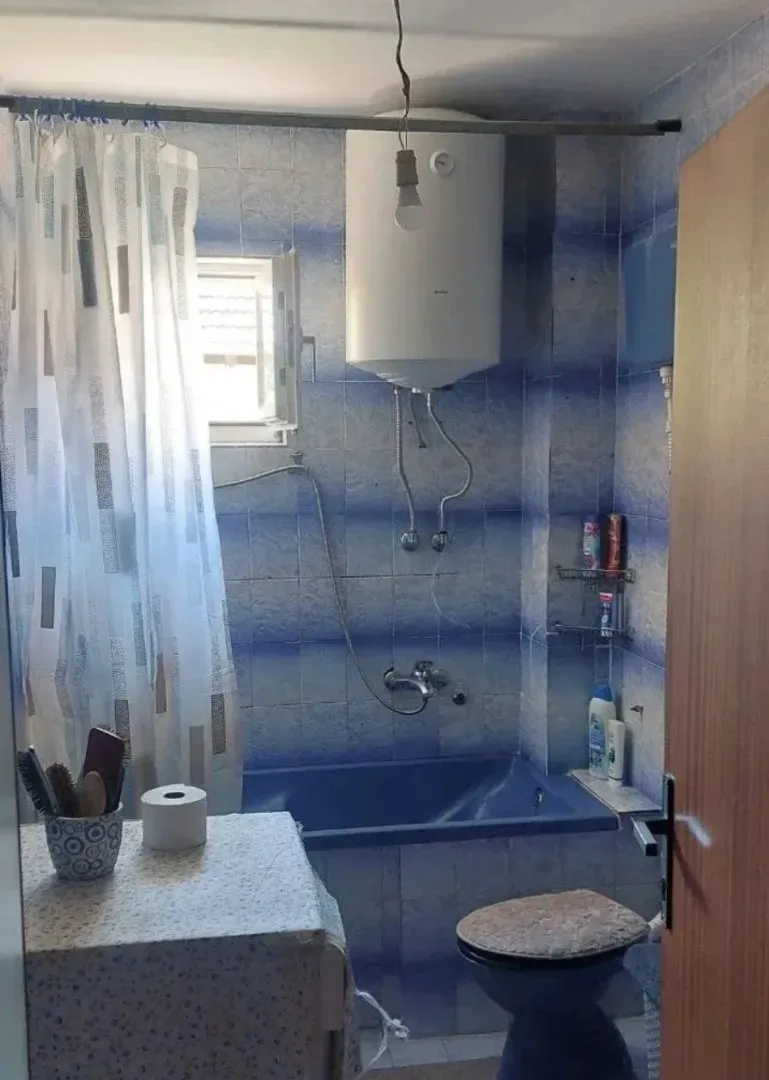 Sale, house, 288m², Trešnja-Koviona, Sopot