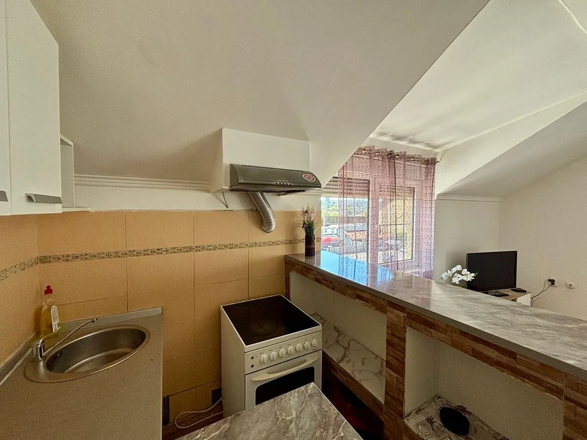 Rent, three bedroom apartment, 66m², Dušanovac, Voždovac Sve Podlokacije