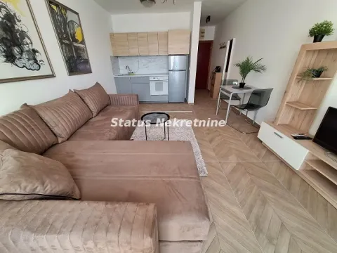 Izdavanje, garsonjera, 28m², Bulevar Oslobodjenja, Novi Sad Sve Podlokacije - image 6