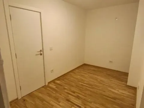 Sale, two bedroom apartment, 61m², Stari Merkator, Novi Beograd Sve Podlokacije - image 8