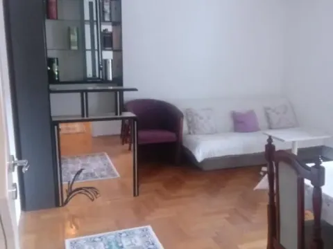 Izdavanje, dvosoban stan, 52m², Sajmište, Novi Sad - image 3