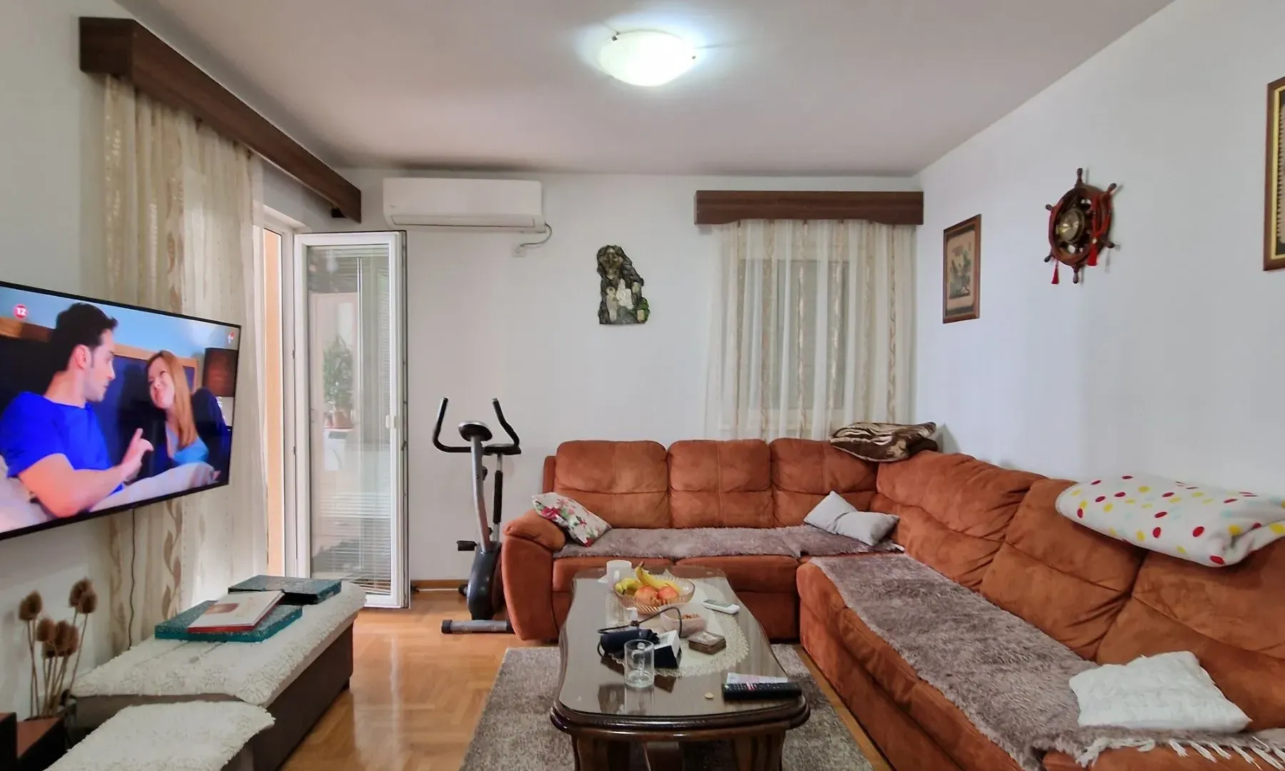 Prodaja, dvosoban stan, 76m², Budva, Crna Gora