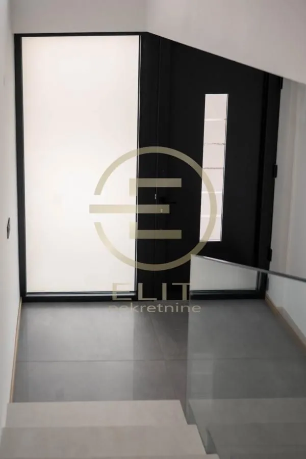 Prodaja, kuća, 143m², Veternik, Novi Sad Sve Podlokacije
