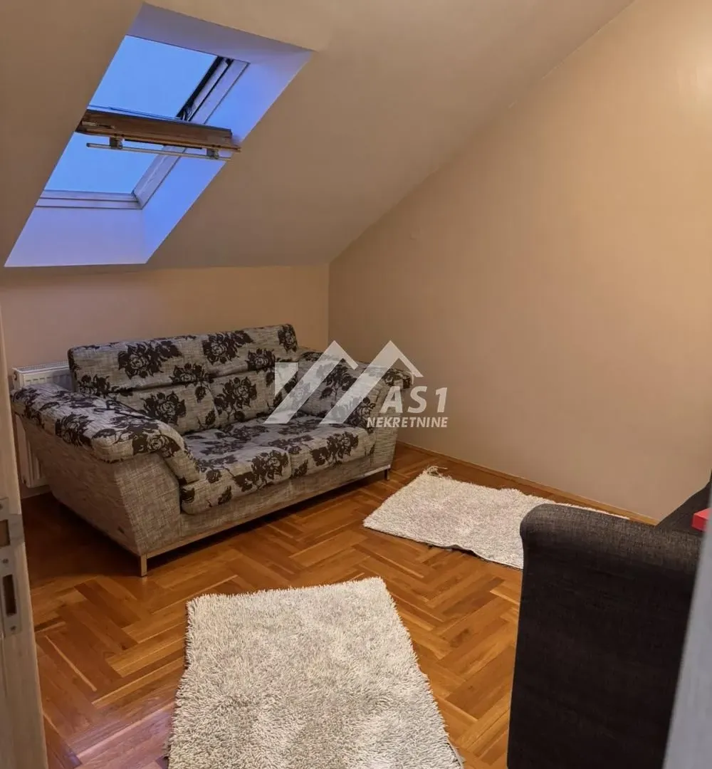 Izdavanje, četvorosoban stan, 92m², Telep, Novi Sad Sve Podlokacije