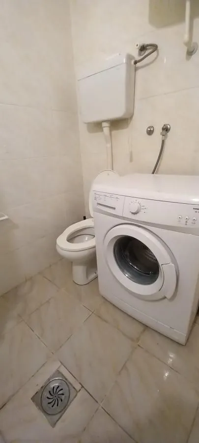 Izdavanje, jednosoban stan, 40m², Centar, Niš