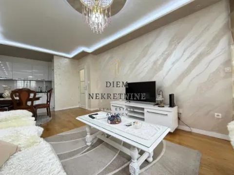 Izdavanje, jednosoban stan, 50m², Central Point, Podgorica - image 7