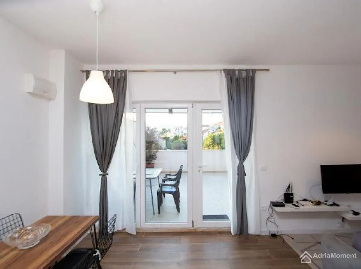 Prodaja, jednosoban stan, 29m², Kalimanj, Tivat