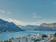 Sale, two bedroom apartment, 74m², Dobrota, Kotor - image 9