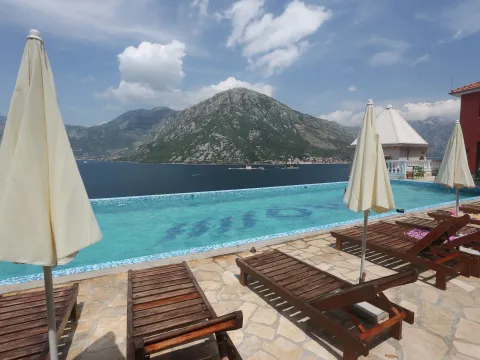 Sale, house, 235m², Kostanjica, Kotor - image 32