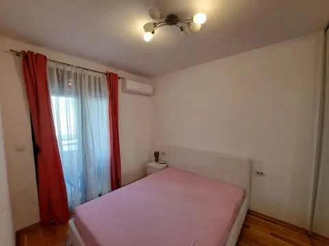 Rent, one bedroom apartment, 45m², Nova Dalmatinska, Podgorica - image 7