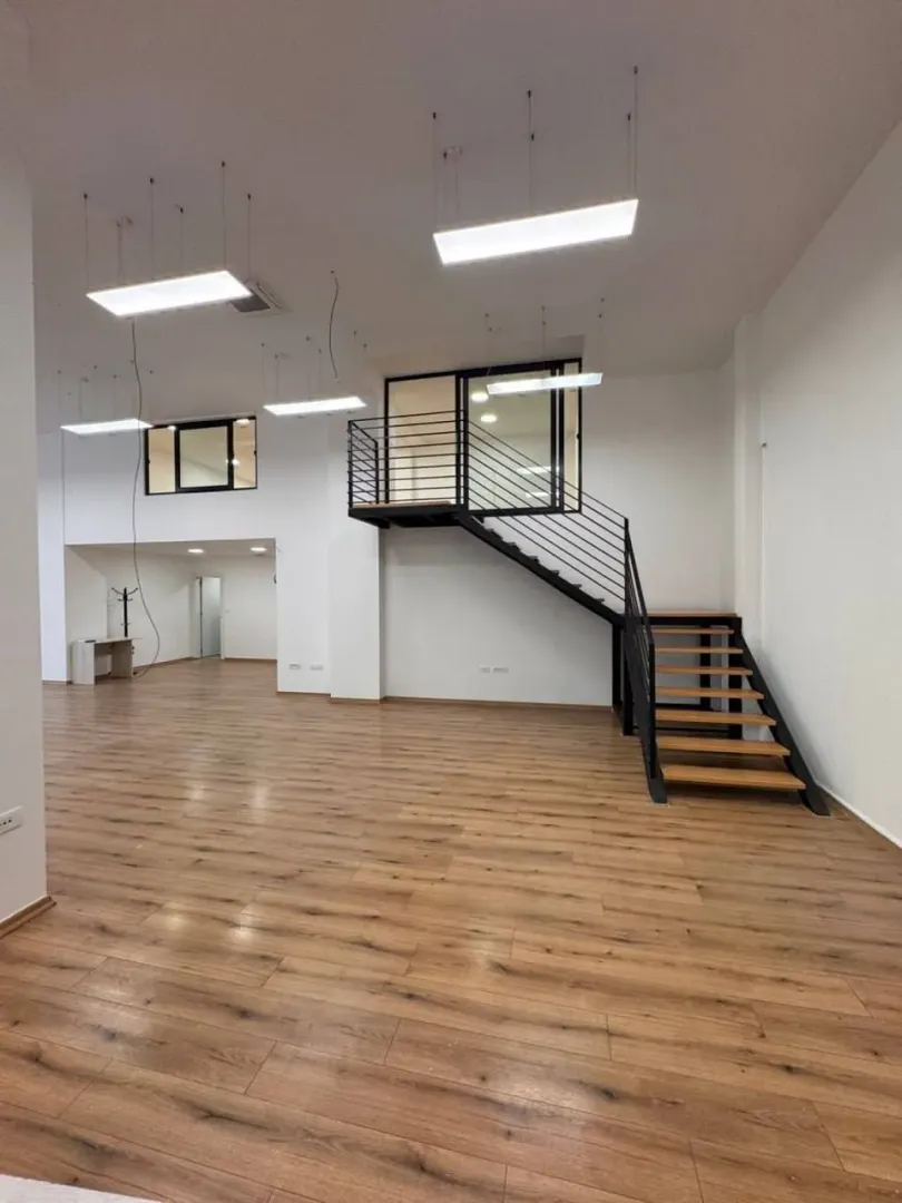 Rent, office space, 200m², Bečići, Budva