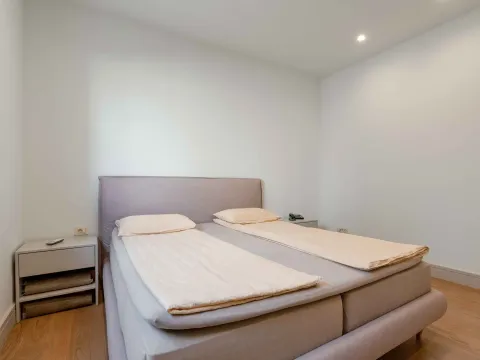 Sale, house, 204m², Podkošljun, Budva - image 6