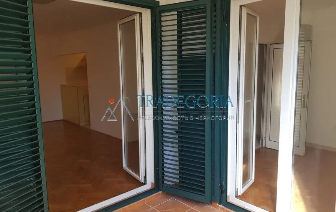 Prodaja, jednosoban stan, 50m², Petrovac, Budva