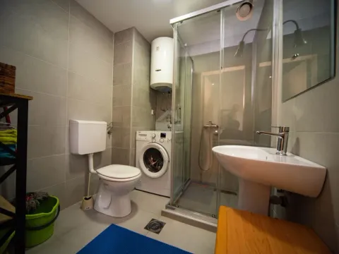Rent, one bedroom apartment, 35m², Centar, Podgorica - image 7