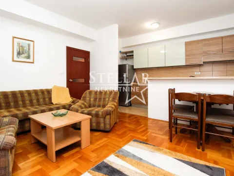 Rent, two bedroom apartment, 62m², Blok 9, Podgorica - image 12
