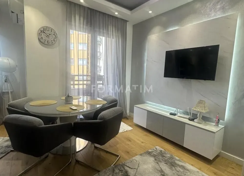 Rent, three bedroom apartment, 81m², Karaburma, Palilula Sve Podlokacije