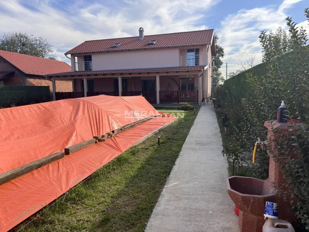 Prodaja, kuća, 145m², Ašanja, Pećinci