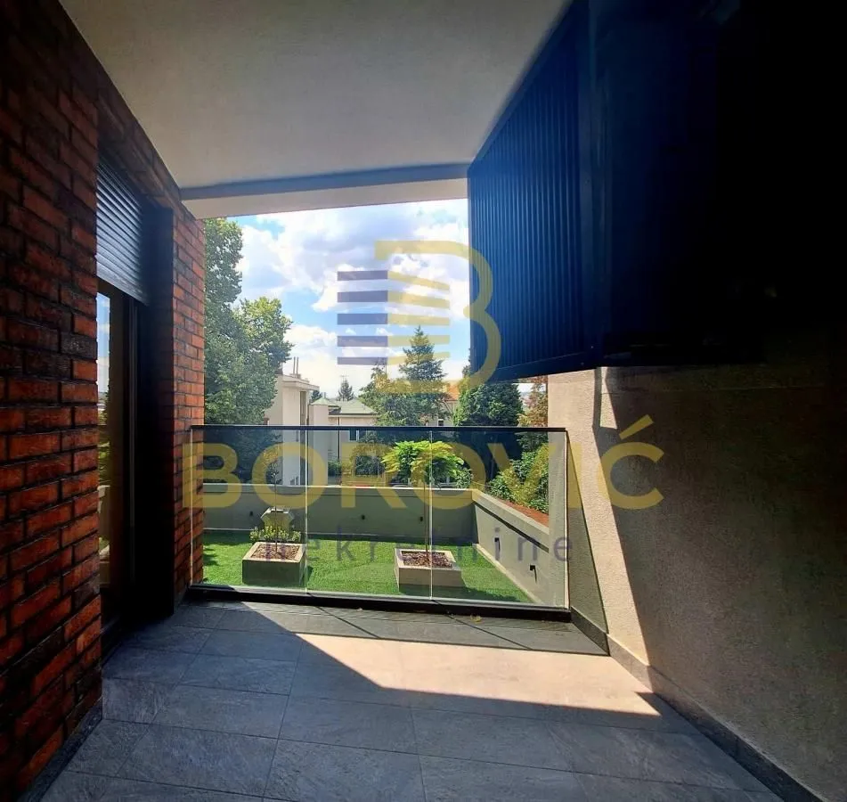Sale, four bedroom apartment, 144m², Vračar Hram, Vračar Sve Podlokacije