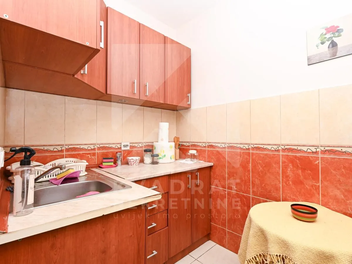 Rent, studio apartment, 25m², Autobuska stanica, Podgorica