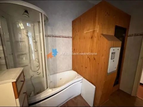 Izdavanje, poslovni prostor, 300m², Kalenić Pijaca, Vračar Sve Podlokacije - image 5