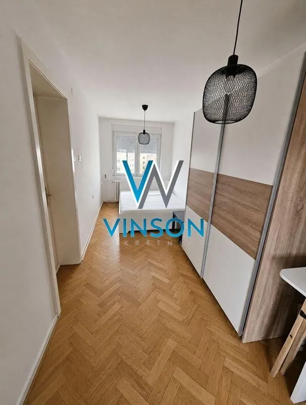Prodaja, dvosoban stan, 48m², Centar, Novi Sad