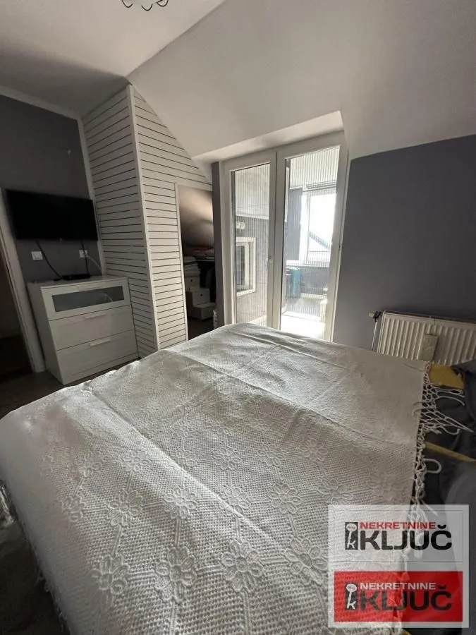 Prodaja, trosoban stan, 81m², Sajmište, Novi Sad