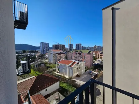 Rent, two bedroom apartment, 55m², Centar, Bar - image 20