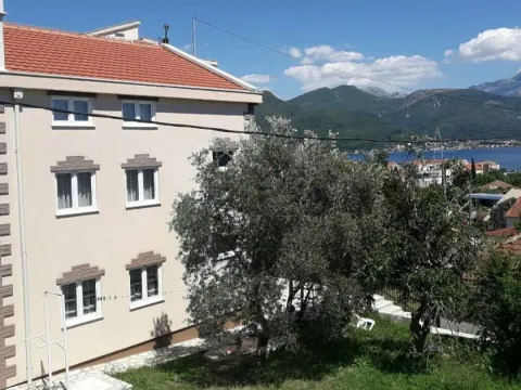 Rent, two bedroom apartment, 65m², Bijela, Herceg Novi - image 8