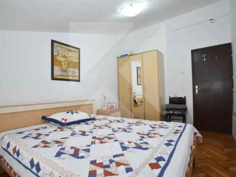 Sale, two bedroom apartment, 75m², Centar, Podgorica - image 5