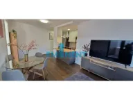 Izdavanje, četvorosoban stan, 90m², Vračar Sve Podlokacije, Beograd - image 1