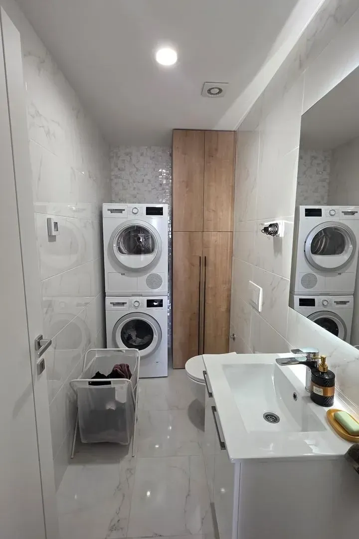 Prodaja, dvosoban stan, 69m², Stari Aerodrom, Podgorica