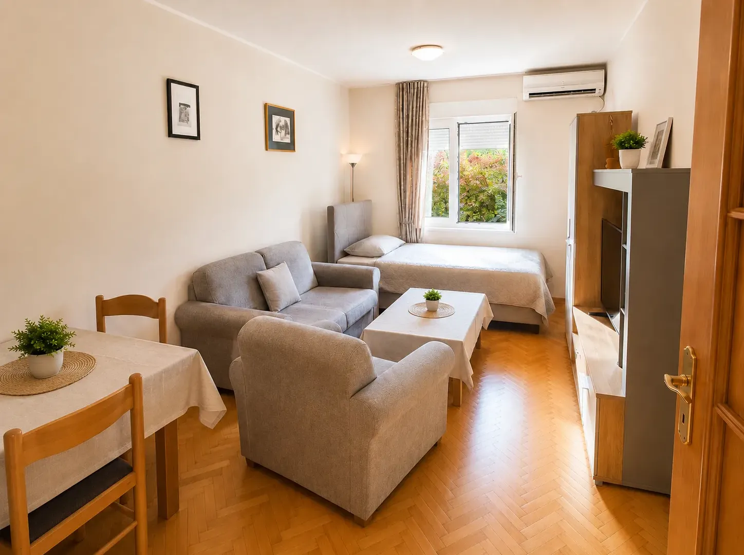 Prodaja, jednosoban stan, 43m², Blok 6, Podgorica