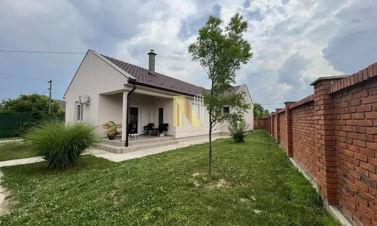Prodaja, kuća, 142m², Futog, Novi Sad Sve Podlokacije