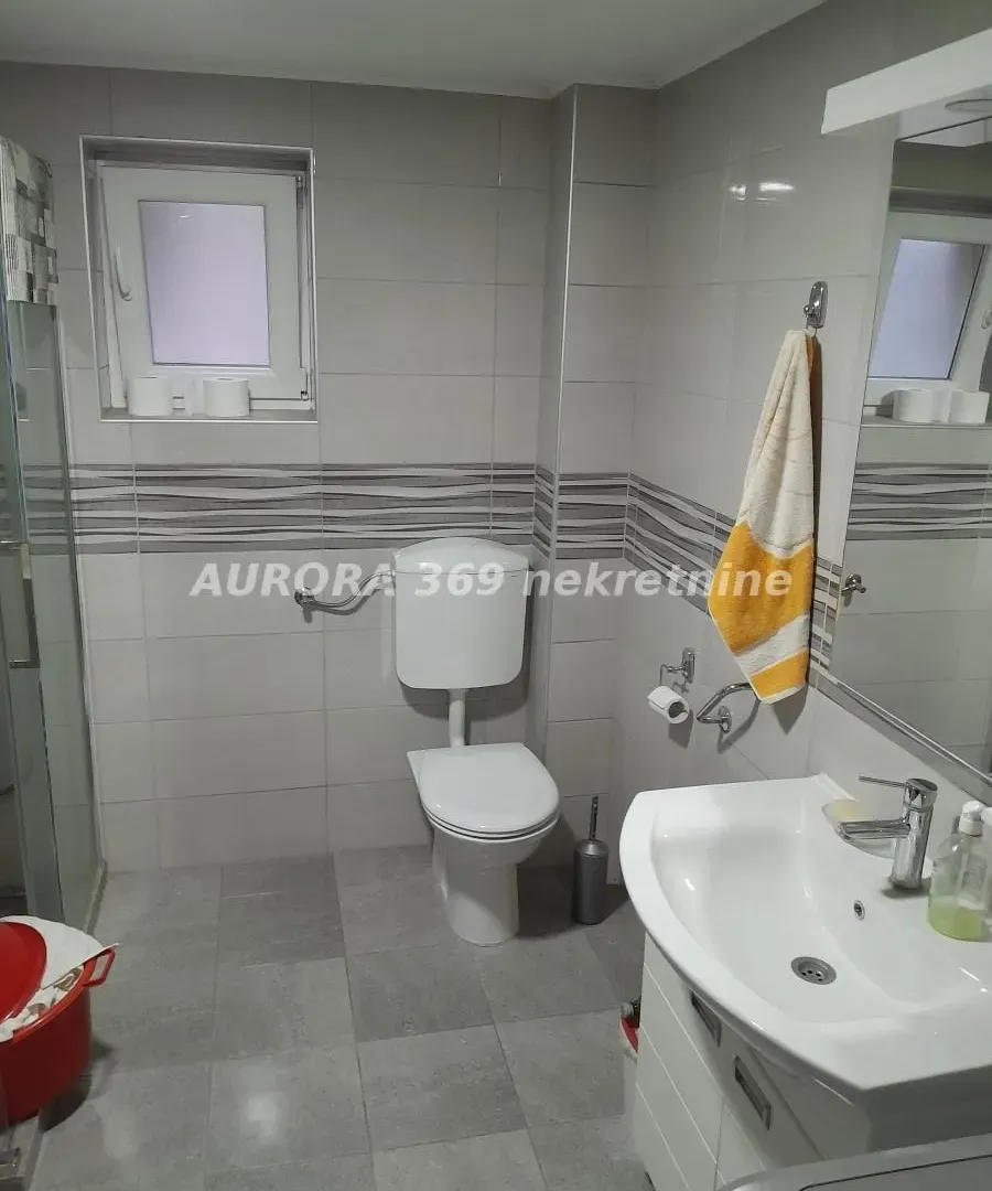 Prodaja, kuća, 107m², Veternik, Novi Sad Sve Podlokacije