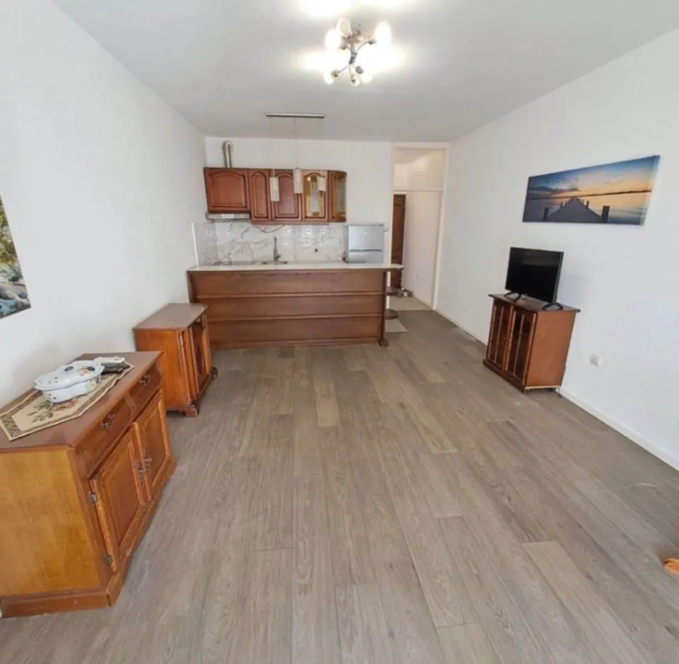 Prodaja, jednosoban stan, 46m², Autobuska stanica, Podgorica