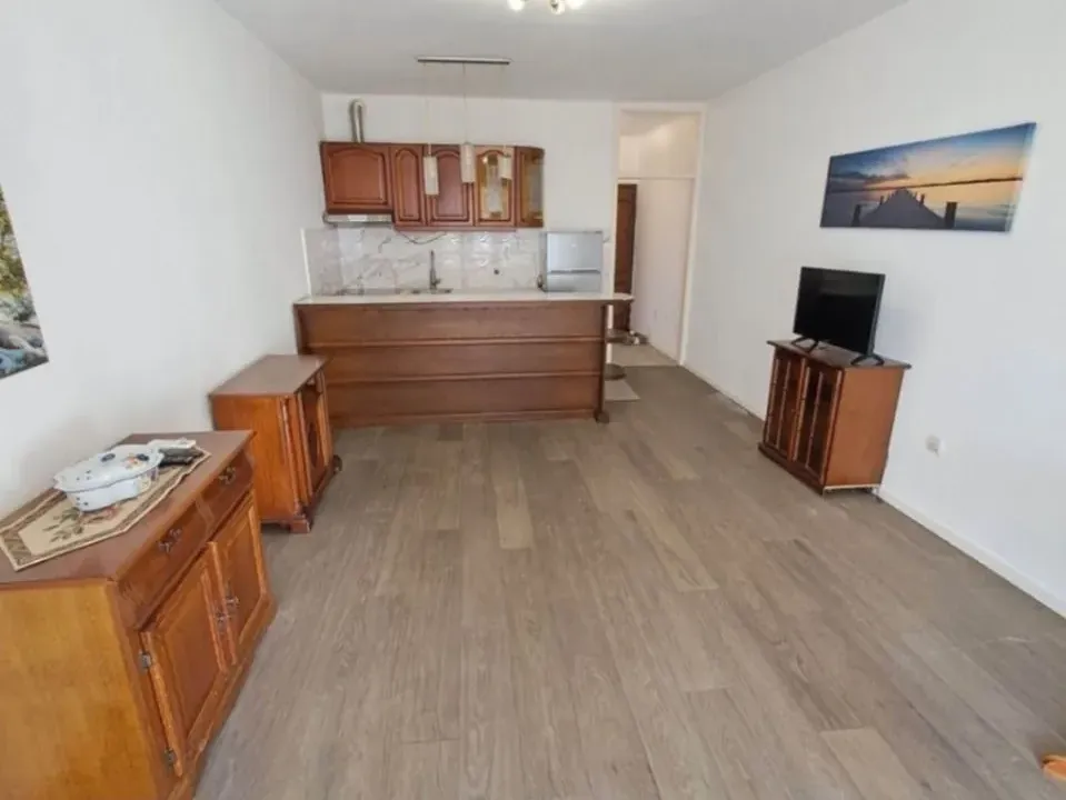 Prodaja, jednosoban stan, 46m², Autobuska stanica, Podgorica