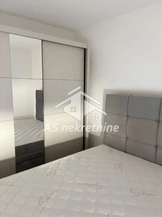Rent, three bedroom apartment, 64m², Voždovac Sve Podlokacije, Beograd