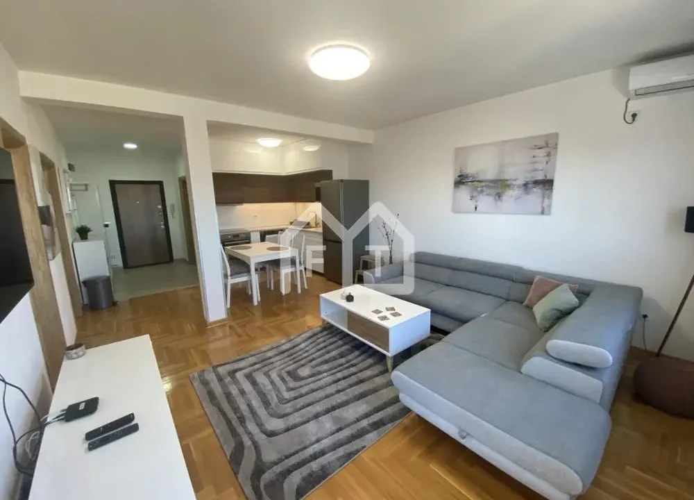 Prodaja, trosoban stan, 71m², Ledine, Beograd