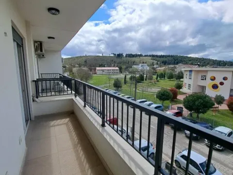 Rent, two bedroom apartment, 72m², Zagorič, Podgorica - image 10