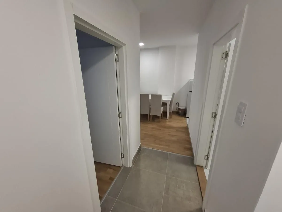 Izdavanje, dvosoban stan, 47m², Avijatičarsko naselje, Novi Sad Sve Podlokacije